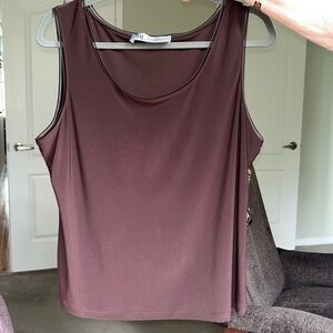 MELANIE LYNN [M] Tank Top: brown short sleeveless simple minimalist classic